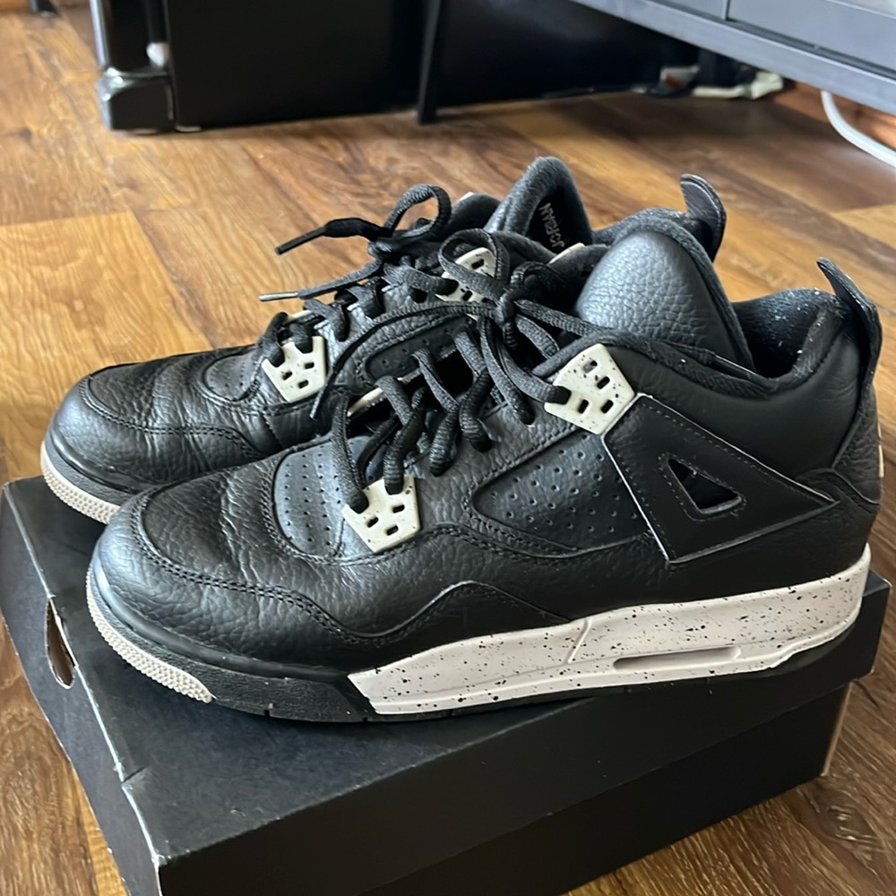 Jordan 4 Retro
Oreo (2015)